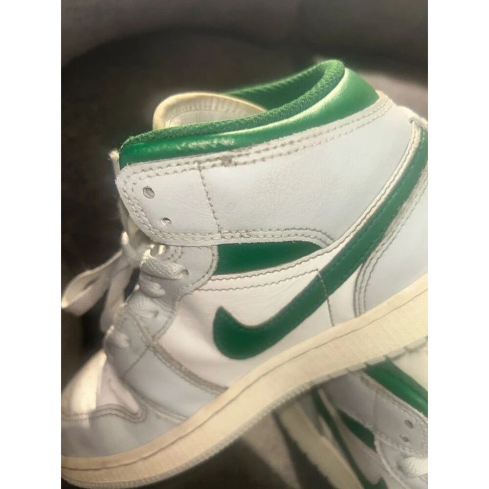 Jordan 1 - Picture 2 of 6